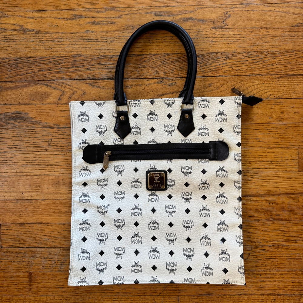 MCM Tote Bag White Black Monogram MCM Logo Leather Trim Top Handle Zip Pocket‎
